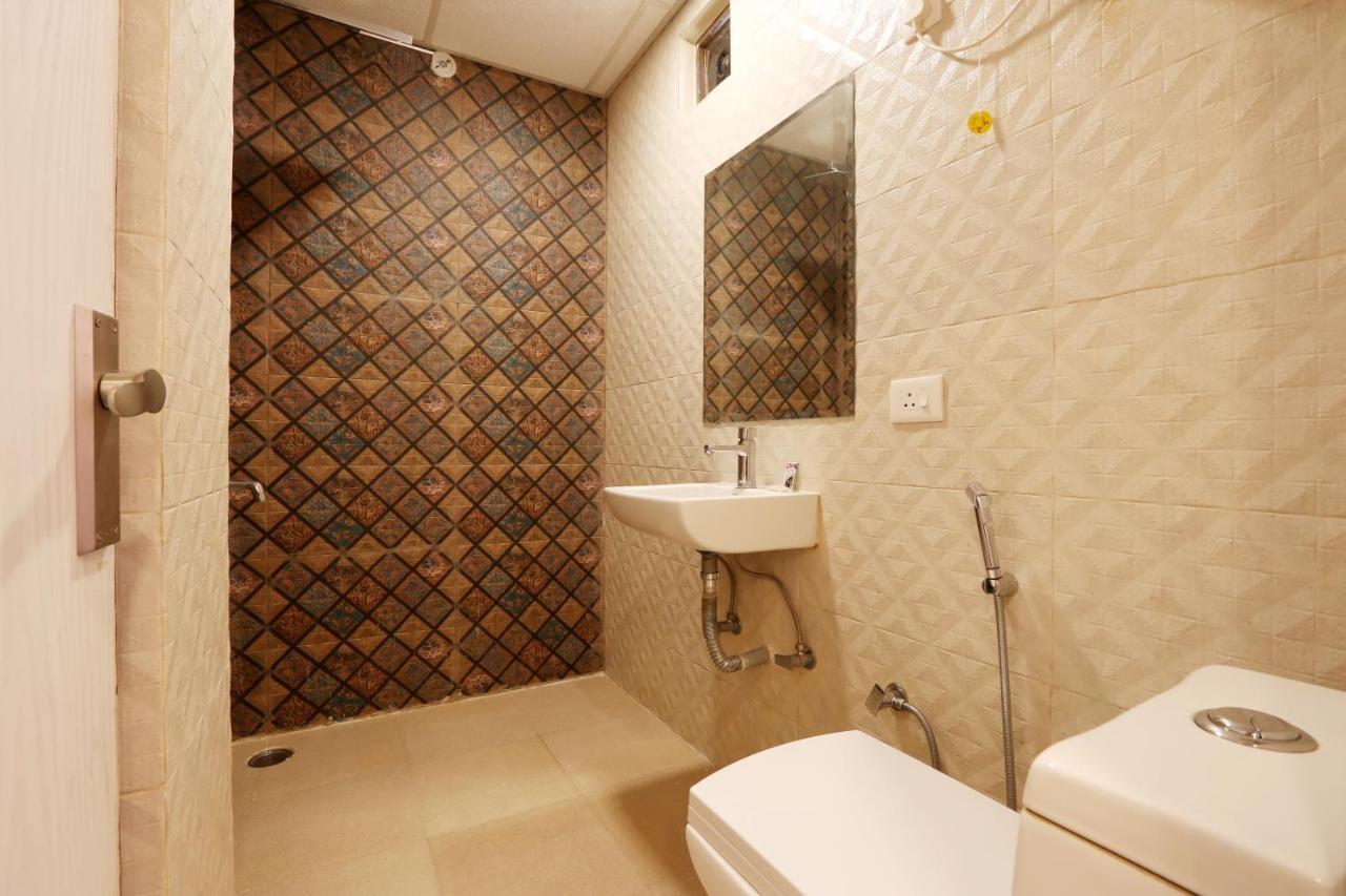 Hotel Square Stay Nowe Delhi Zewnętrze zdjęcie